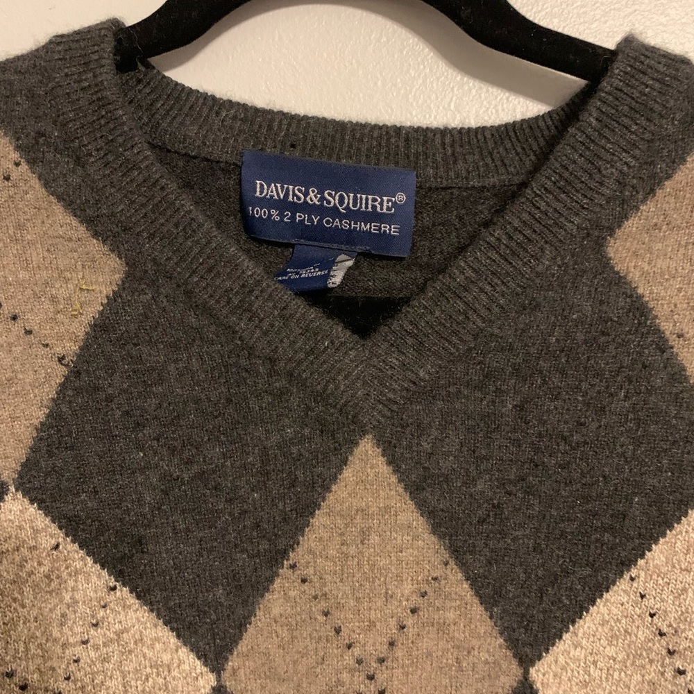 Sweater - Picture 2 of 5
